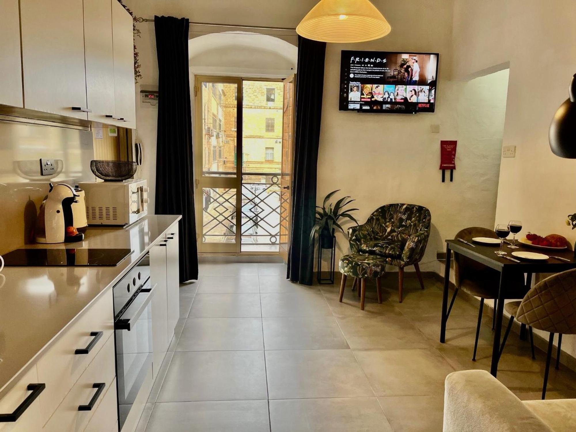 Cozy Flat. Swim Beach 2 Minutes Walk. The Old Valletta Mcri1-1 מראה חיצוני תמונה